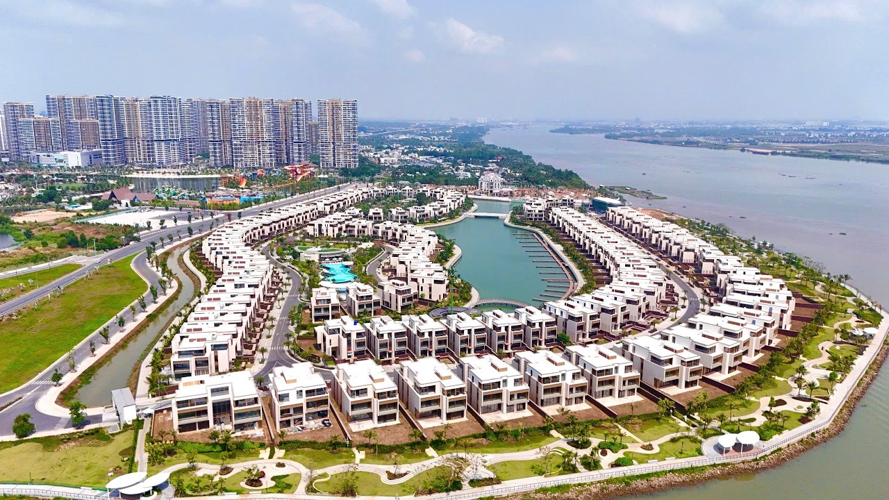 Vinhomes Grand Park đầu xuân Bính Ngọ (mùng 7 Tết).
