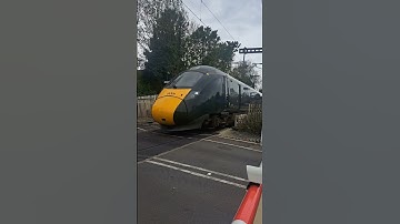 GWR class 800 passing Midgham 800321 9/5/23 #shorts