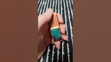 a 3D printed fidget slider in pla with resin inlay, 3 click and crunchy!  #satisfying #shorts