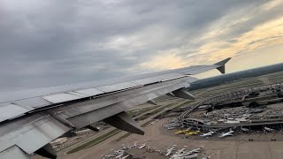 4K | American Airlines Airbus A321-200 (N562UW) Overcast Evening Dallas Fort Worth Takeoff