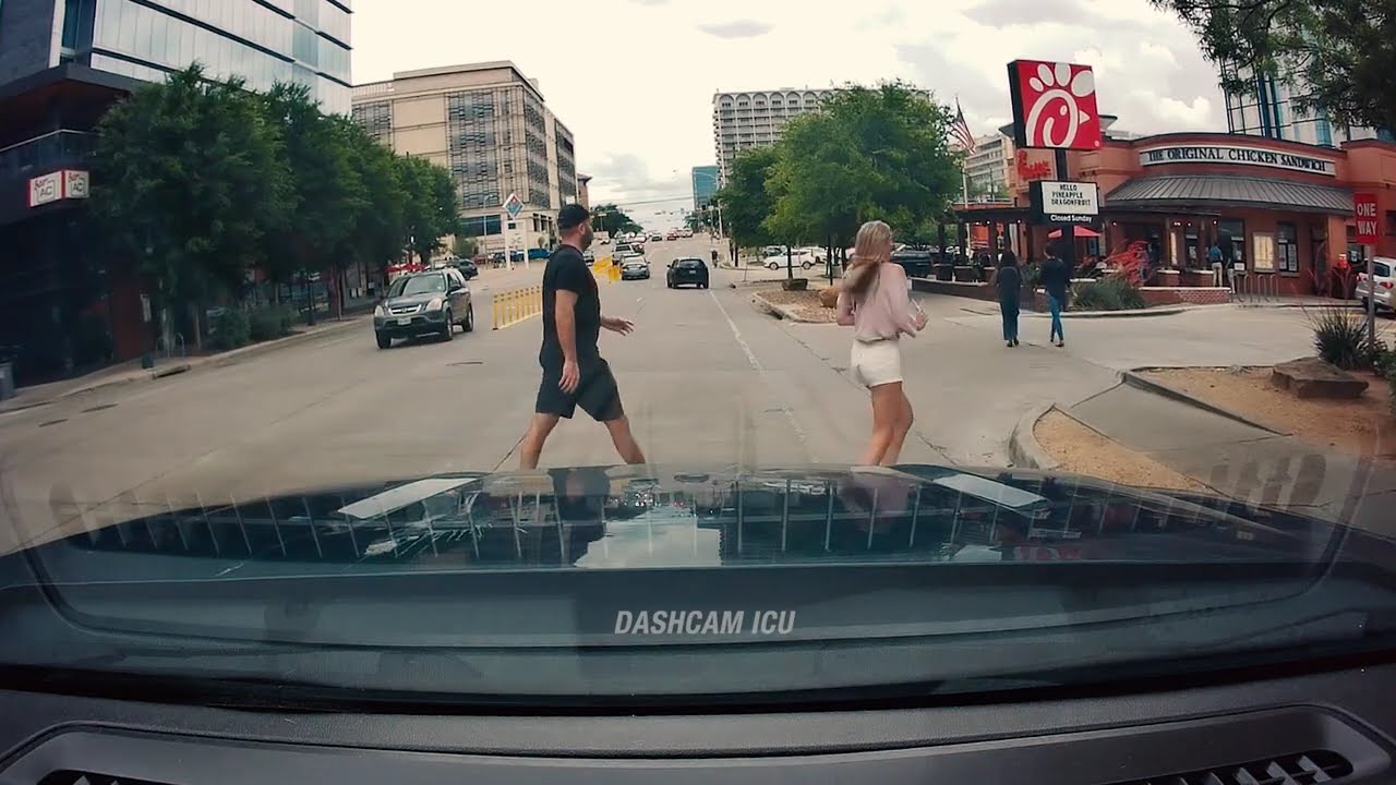 Impatient Driver Crosses the Line! 