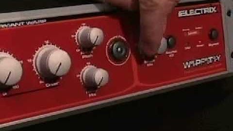 Electrix WarpFactory (part 2 of 3) - Vocoding with a Keyboard