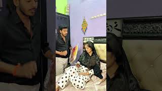 Tumhari almari mein se 😂🤣 #youtubeshorts #comedy #funny #couplegoal  #trendingshorts #viralvideo
