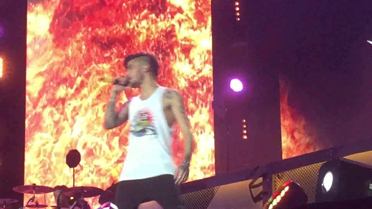 Best song ever - One Direction OTRA Bangkok, Thailand (14/03/2015)