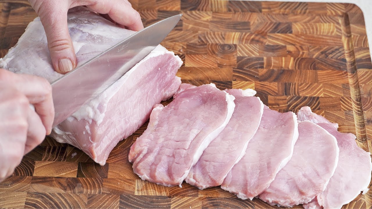 Популярный невероятно вкусный рецепт мяса в духовке. Простые ингредиенты # 147