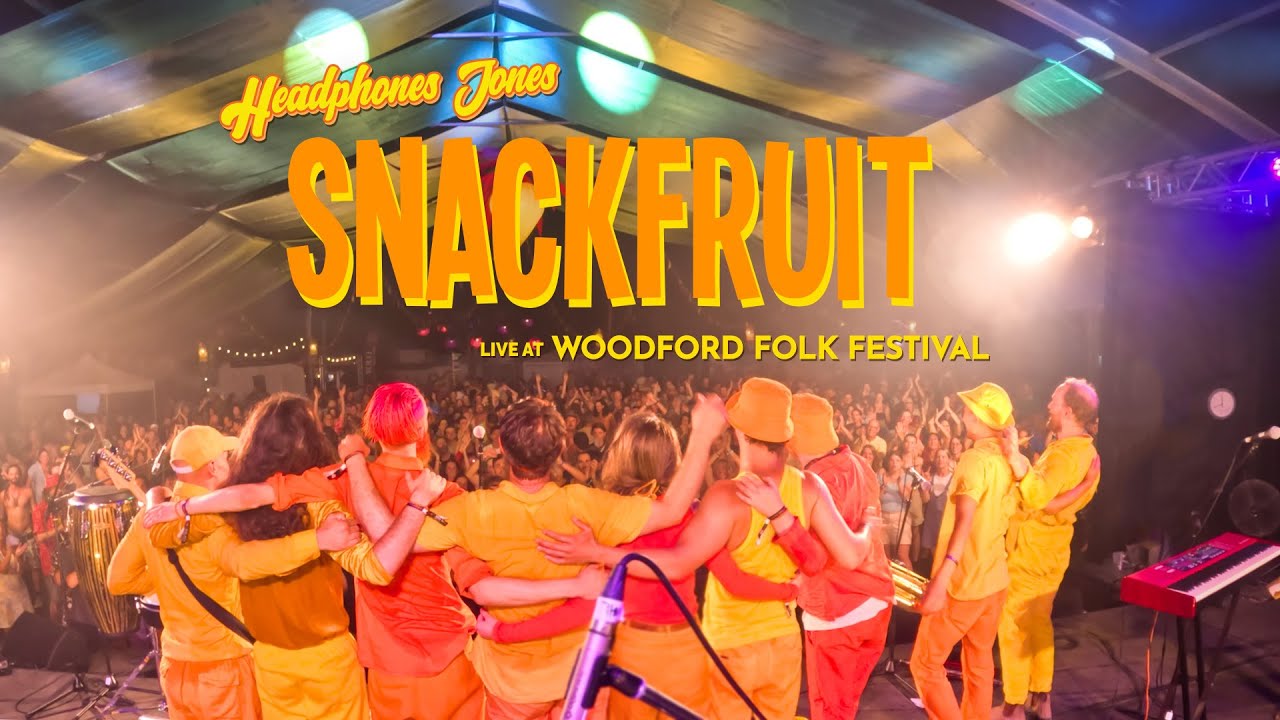Guarda Snackfruit by Headphones Jones live at Woodford 24/25 su YouTube Guarda Snackfruit by Headphones Jones live at Woodford 24/25 su YouTube