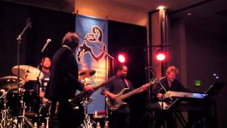 Take Out Dreams - Warren Hill (Smooth Jazz Family)