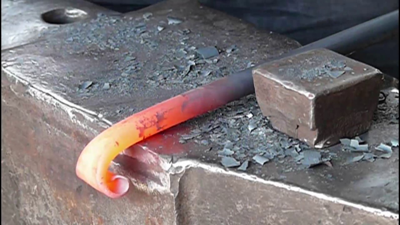 Ferro battuto, Officina Roncallo,  Loano SV ,  Forgiatura riccio allargato