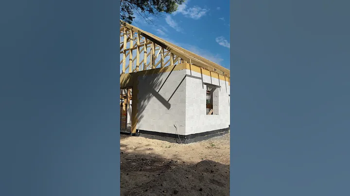 #construction where walls are build without mortar, glue, and insulation. #SYSTEM3E