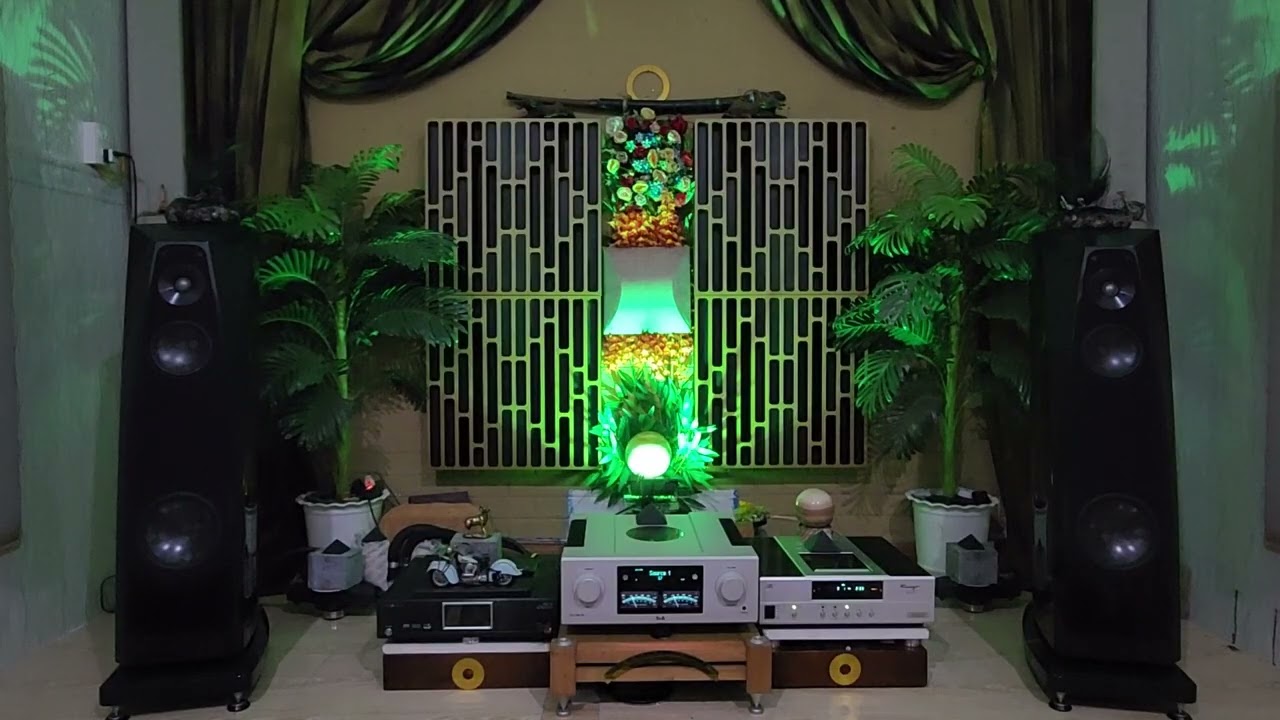 Ocean Motion. Rockport Atria ll...