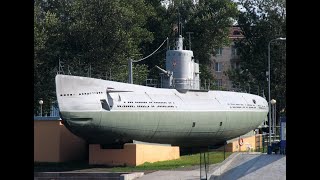Подводная лодка "Д-2 "Народоволец". Экскурсия с Андреем Толубеевым. 2003 год