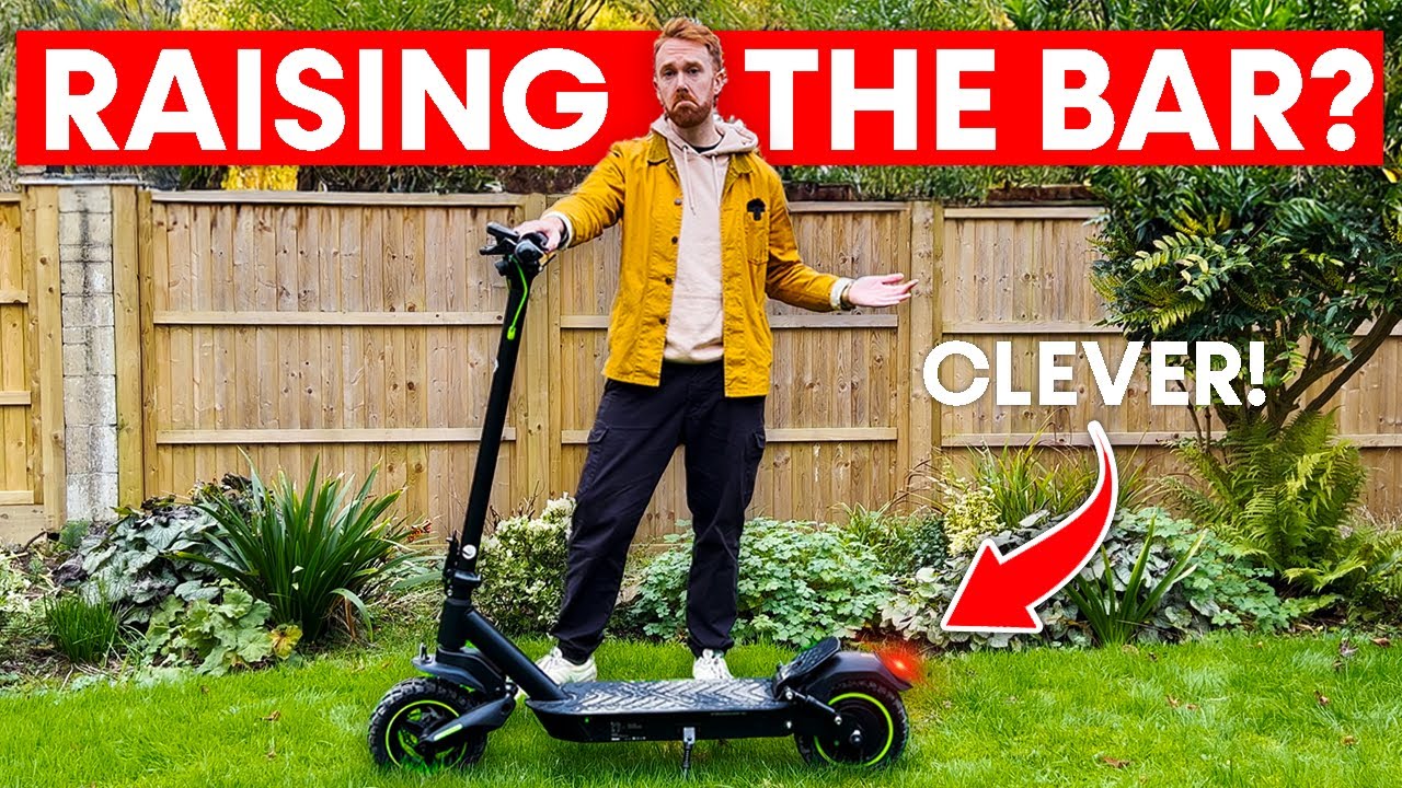 Watch Electroheads ride and review the isinwheel S10Max commuter electric scooter on YouTube.