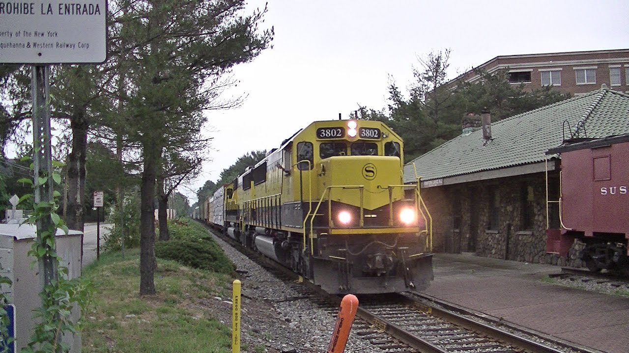 NYS&W SU99 passes by old Pompton Lakes train Station YouTube