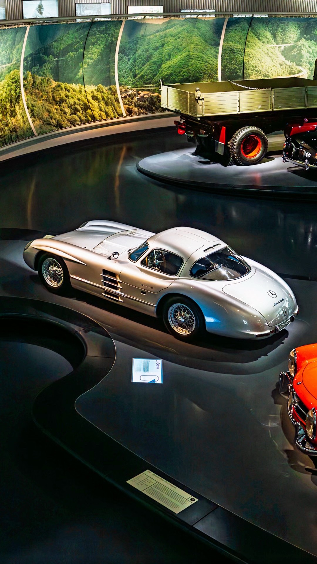 Exploring Mercedes Benz's INSANE Museum 😳 - YouTube