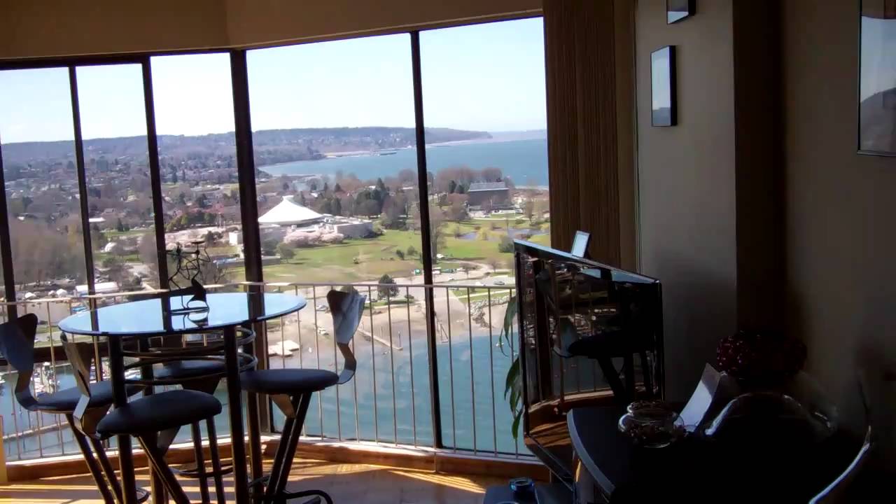 Martello Tower Rental Apartments In Beach Avenue Vancouver Bc You