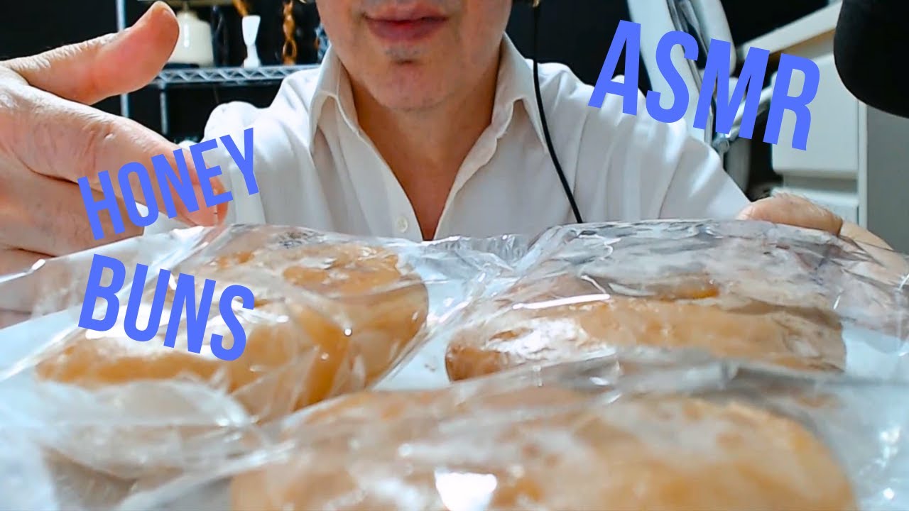 ASMR EATING SOUNDS OF HONEY BUNS.😋