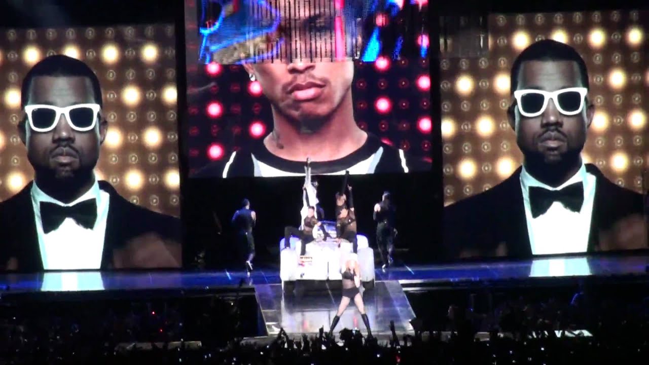 Madonna Live @ Bulgaria / Let The Show Begin!