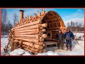 Frres totalement isols construisent une incroyable cabane en rondins   by lifeinthesiberianwood1