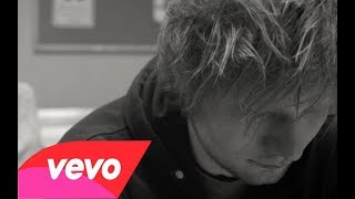 Miniatura de "Ed Sheeran - Supermarket Flowers (Music Video)"