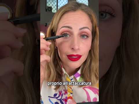 Come faccio il #tightlining 👀❤️ #cliomakeup #makeupshorts #makeuptutorial #eyesmakeup
