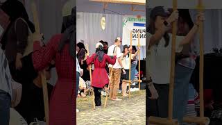 Permainan Tradisional Egrang Bambu