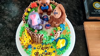 SHORT VIDEO | Birthday Theme Cake | Jungle Theme | Red Bee Cake | Fondant Decoration | Without Oven