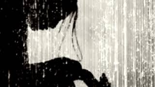 Nur Usta - Sarılmak Çareyken Hâlâ