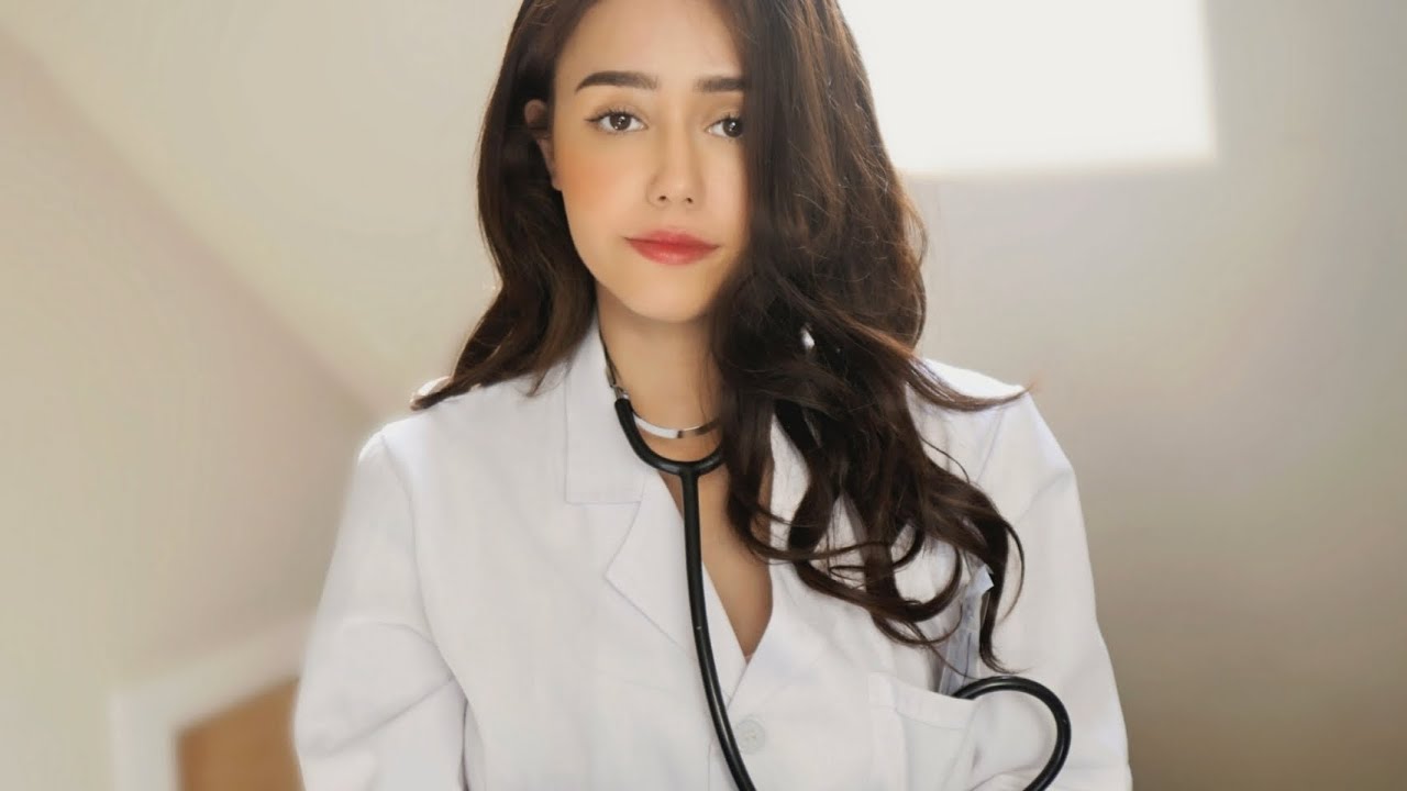 ASMR - FULL Doctor Check Up 💉 | Personal Attention (eyes, ears, mouth, nose, heart ❤️)