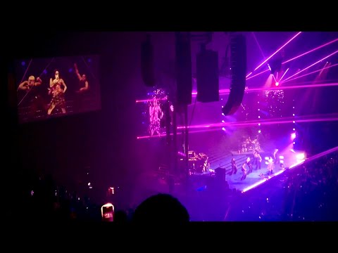 KEHLANI - After Hours (Cater 2 U Remix!) @ CRASH Tour Los Angeles (10/30/24) #kehlani