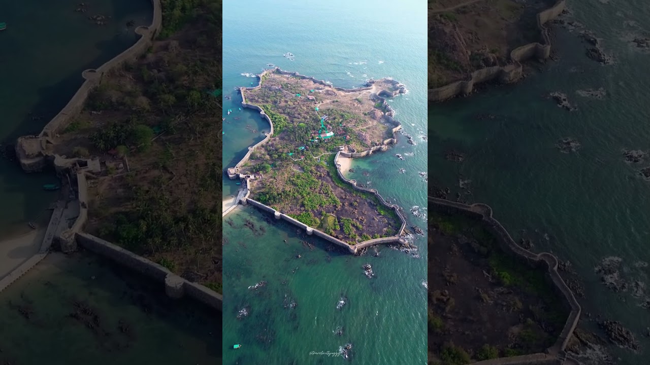 How majestic is the Sindhudurg fort from above 😍 