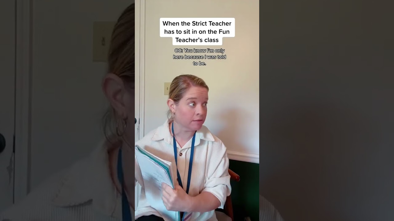 Когда строгому учителю приходится присутствовать на уроке весёлого учителя