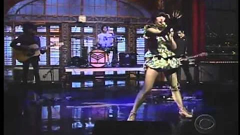yeah yeah yeahs "Gold Lion" on Letterman 03/29/06