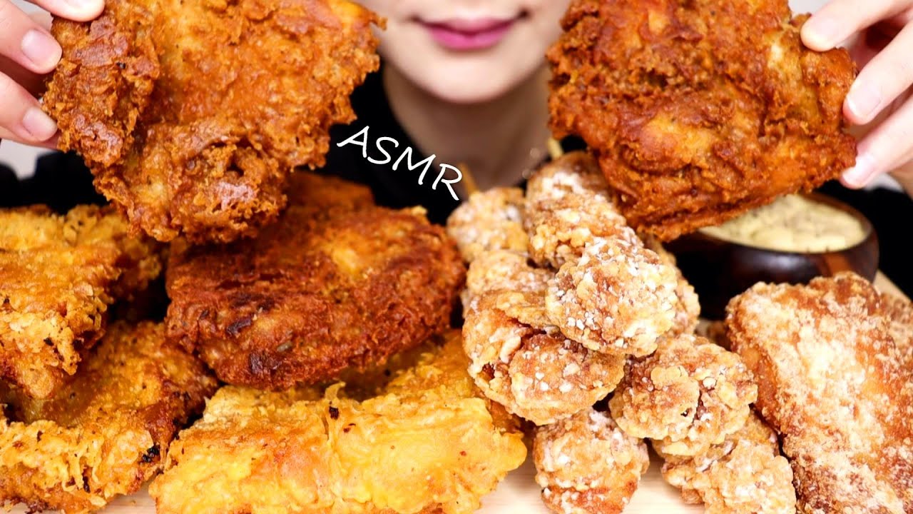 [ASMR] Едят жареную курицу