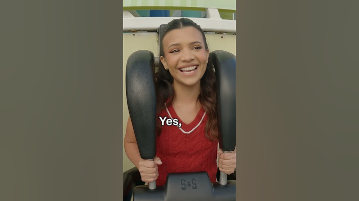 Nikki's favorite co-star is WHO!? #rollercoasterinterview #mylifewiththewalterboys