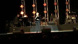 One Night with the Stars "Chanson" / "Hope" Betty Buckley