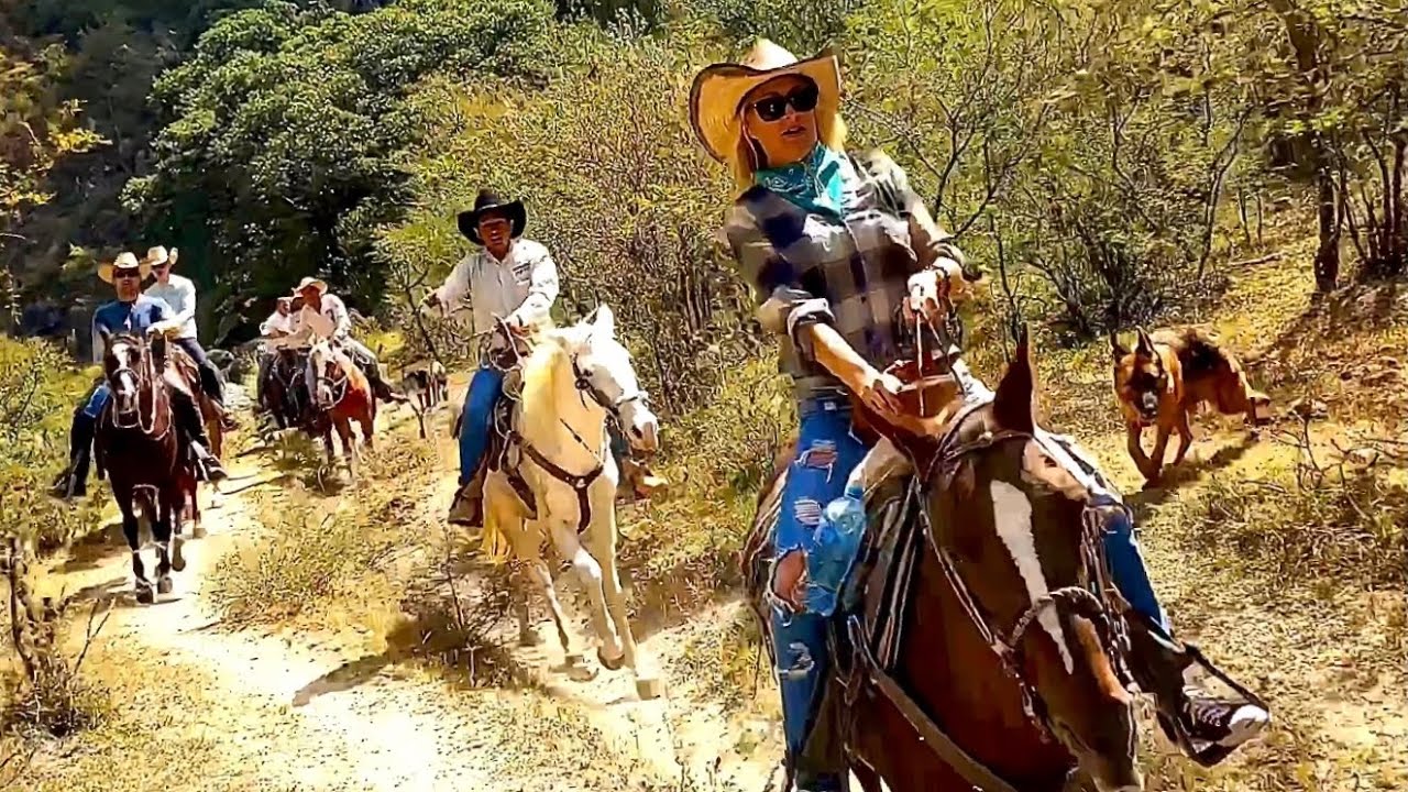 Horseback Riding in San Miguel de Allende, City in Mexico. Stunning Mountain Adventure and Views