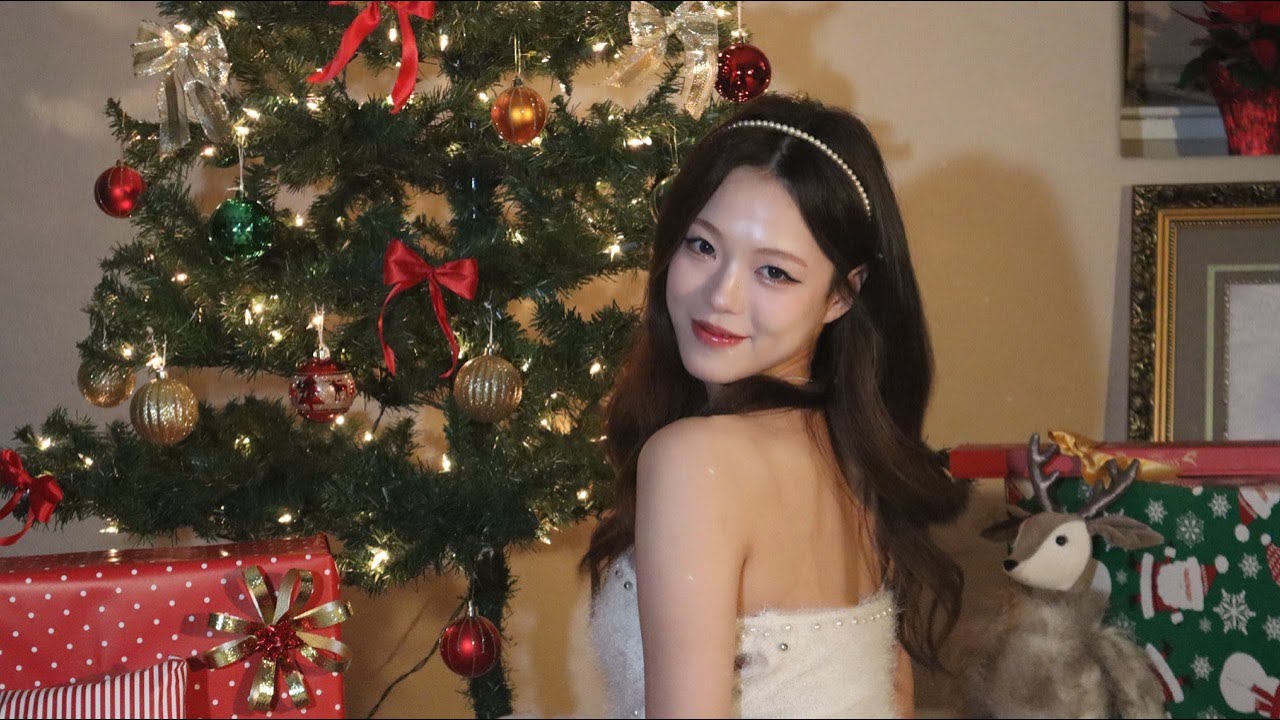 YUE - 'Mistletoe' Cover (Original Justin Bieber) 🎄✨