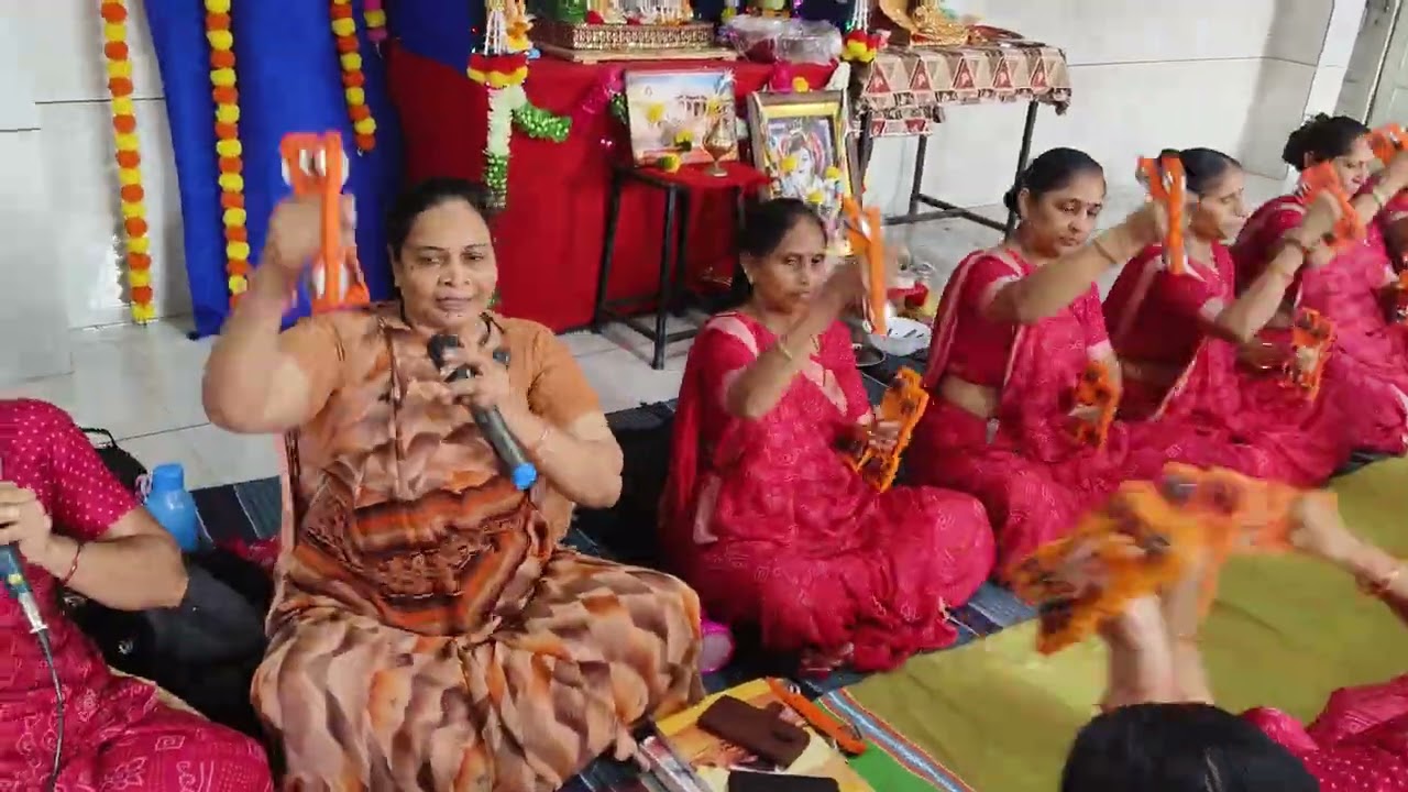 કીર્તન નીચે લખ્યું છે # હરિ ભજનમાં ડોલો ઓ માનવી #kirtan#bhajan #garaba #satasag #song 