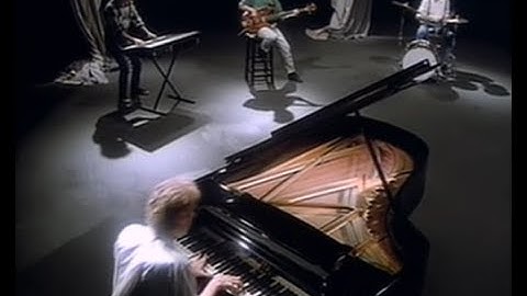 Bruce Hornsby and the Range - The way it is (Subtítulos / HCP 1986)