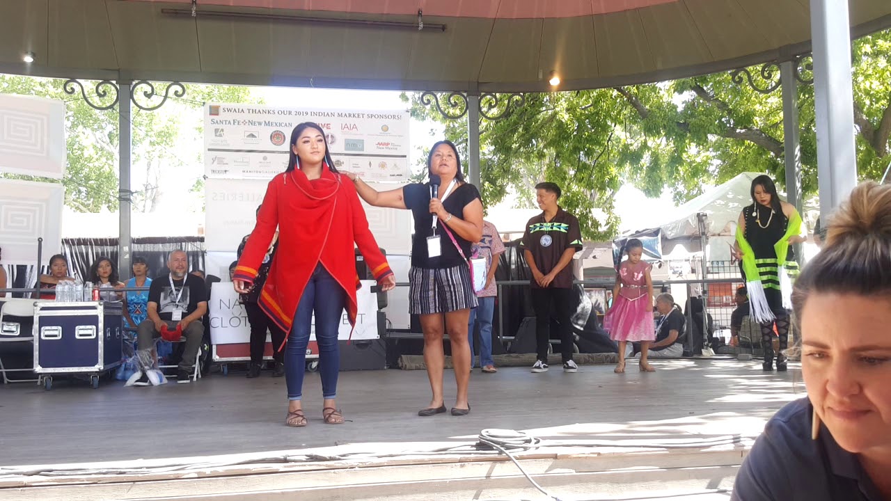 SF INDIAN MARKET 2019  - TRADITIONAL NATIVE AMERICAN CLOTHING CONTEST  -   Contemporary inspired - A