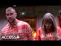 Taylor Swift &amp; Travis Kelce HOLD HANDS While Leaving Chiefs Game