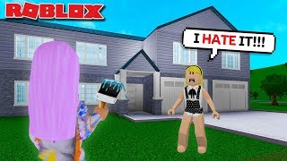 I BUILT MY FAN A HOUSE AND SHE HATED IT | Bloxburg | Roblox