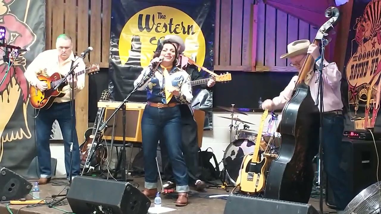 Dani West and the Southernaires... Rockin' Round Up 2024...1