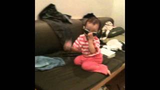 未莉、１歳９ヶ月。ゴーグル大好き！