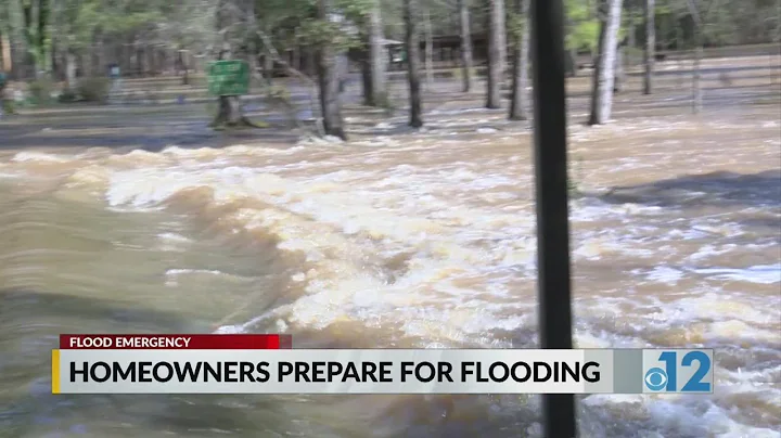 Homeowners Dealing with Flooded Streets