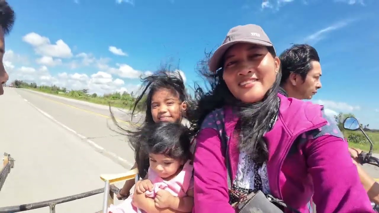 PAGKATAPOS NG SIMBA AY TINAPOS NA DIN  NI DANTE ANG PAGKABIT NG MGA SCREEN SA BAHAY NILA NI KEN