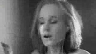 Hottest Lip-Sync ever
Hottie Lip-Syncs Nine Inch Nails - Closer Hottest Lip-Sync ever