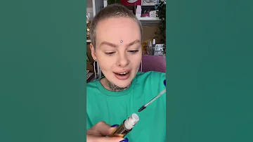 Как сделать огромные ресницы дома !!