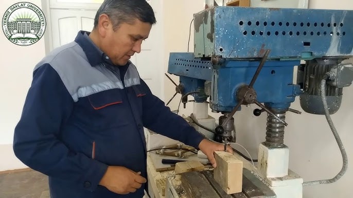 Koblevo jinsiy atirgul shamolda video Vologda yotoqxonasida porno onlayn