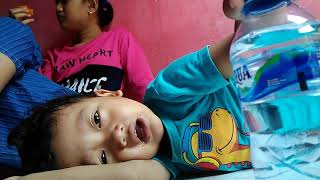 Vidio Anak Kecil Lucu Purapura Nangis